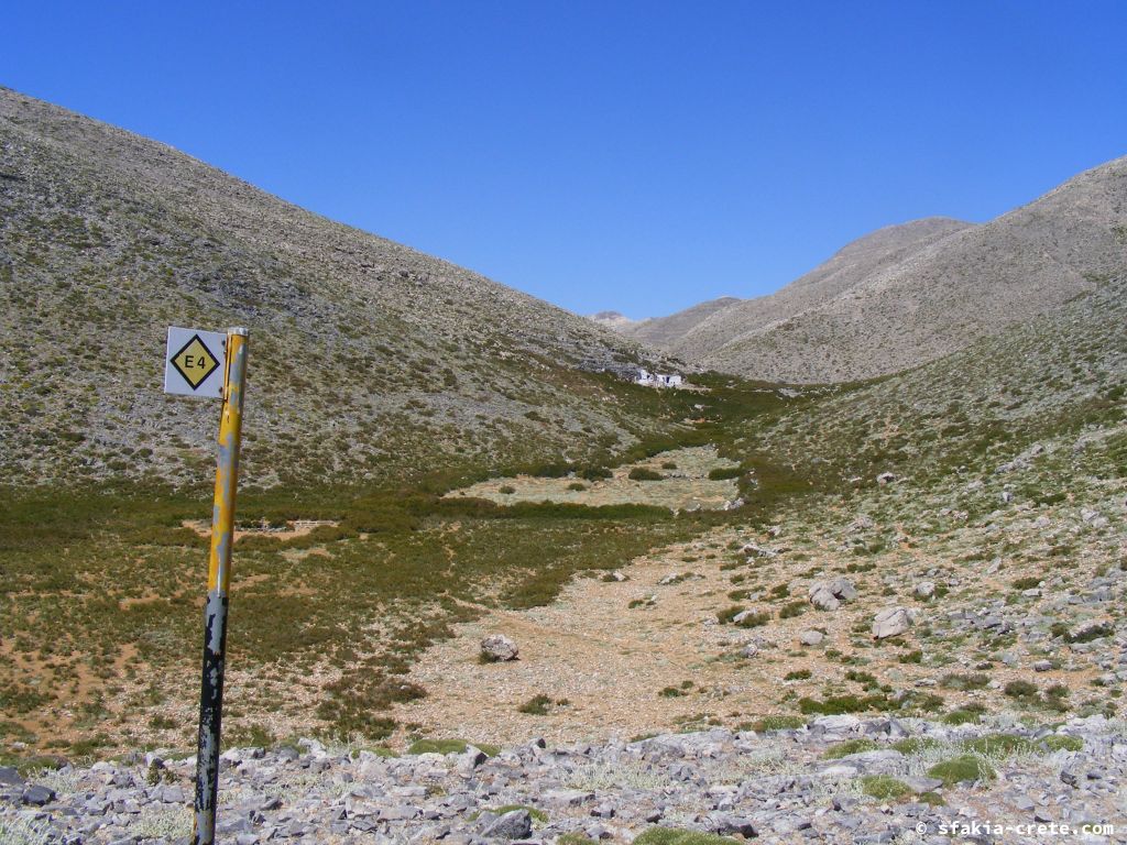 Photo report of two mountain walks in Sfakia, Crete, June 2008